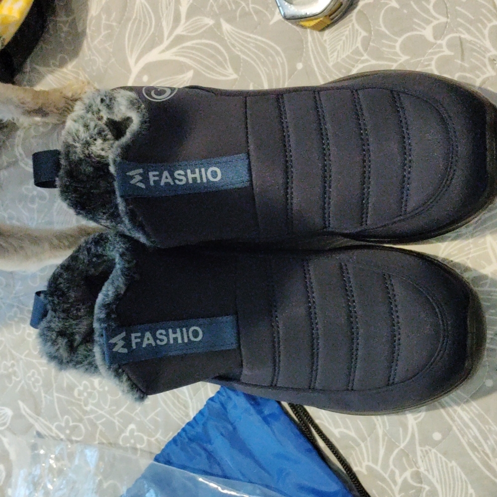 Snow shoes